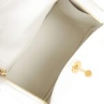 Her.mès Bag | Mini Lindy White Swift - Image 10