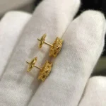 CLOVER MINI 9.5MM MALACHITE EARRINGS - Image 4