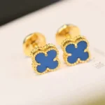 CLOVER MINI 9.5MM TURQUOISE EARRINGS - Image 2