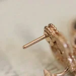 CLOVER MEDIUM 1 MOTIFS FUll DIAMOND EARRINGS - Image 4