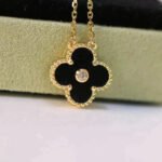 CLOVER 15MM DIAMOND ONYX NECKLACE - Image 5