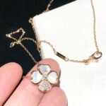 CLOVER MOP DIAMOND ROSE GOLD NECKLACE - Image 6