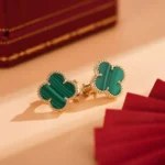 CLOVER MEDIUM 1 MOTIFS MALACHITE EARRINGS - Image 12