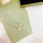 CLOVER MINI 9.5MM WHITE MOTHER-OF-PEARL NECKLACE