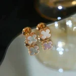 CLOVER MINI 9.5MM WHITE MOP EARRINGS - Image 3