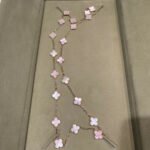 CLOVER 20 MOTIFS PINK MOP NECKLACE - Image 4