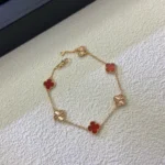 CLOVER 6 MOTIF RED AGATE LASER BRACELET - Image 2