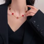 CLOVER 10 MOTIFS CARNELIAN NECKLACE