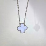 CLOVER 15MM BLUE CHALCEDONY NECKLACE SILVER - Image 6