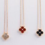 CLOVER 15MM DIAMOND CARNELIAN NECKLACE - Image 6