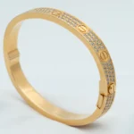 LOVE BRACELET 6.1MM DIAMOND-PAVED - Image 3