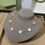 CLOVER 10 MOTIFS PINK MOP NECKLACE - Image 6