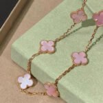 CLOVER 10 MOTIFS PINK MOP NECKLACE - Image 7