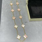 CLOVER 10 MOTIFS PINK MOP NECKLACE - Image 2