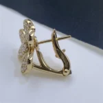 FRIVOLE GOLD FLOWER DIAMOND EARRINGS - Image 6
