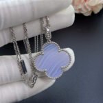 CLOVER SILVER CHALCEDONY BIG CLOVER NECKLACE - Image 4